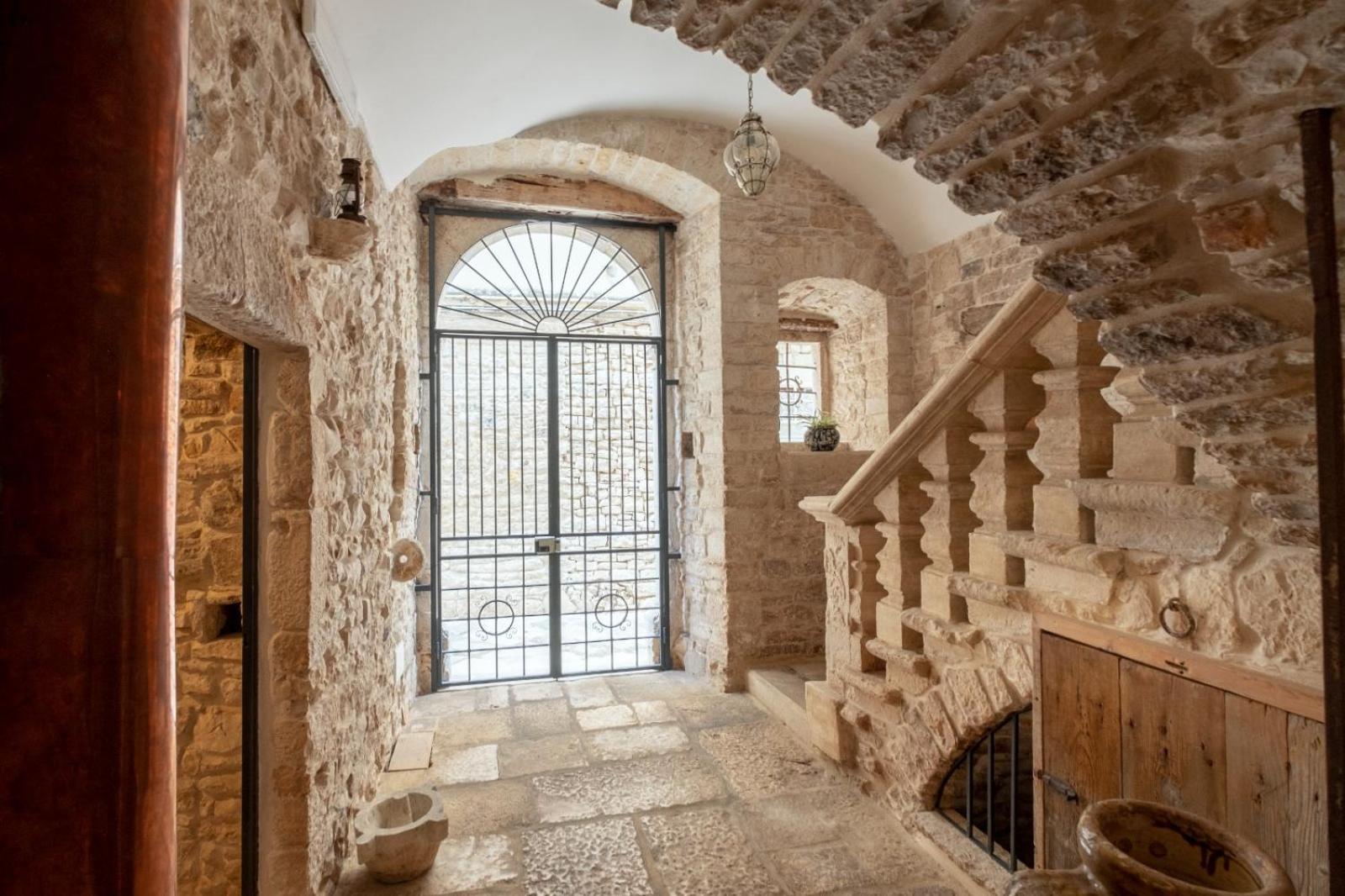 Отель Palazzo Rizzi Dimora Dei Templari Bitetto Экстерьер фото